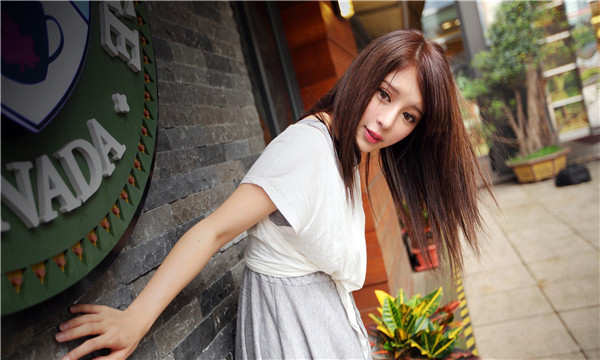 德令哈想找一个女性生孩子给报酬-｛找个女人生孩子多少钱｝